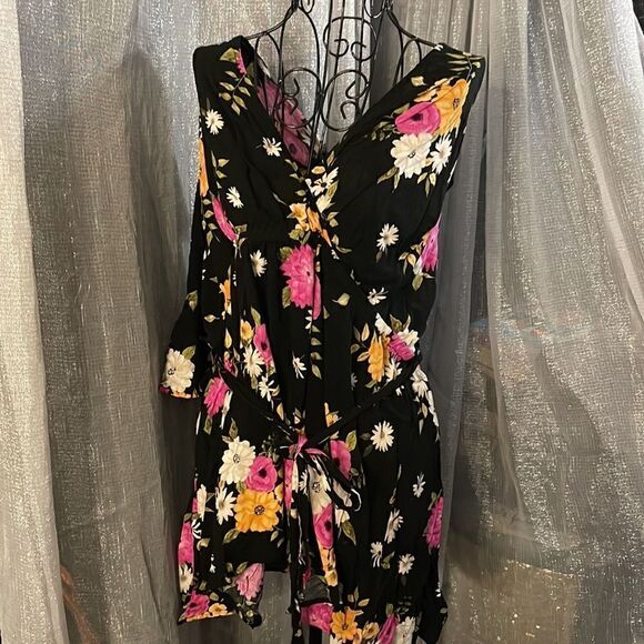 Torrid Challis wrap babydoll shirt/top/blouse sz 3 plus size 2-3xl black floral - Picture 2 of 4